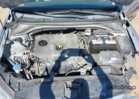 2017 Hyundai Elantra Se z USA, uszkodzony, nr VIN 5NPD84LF8HH180943